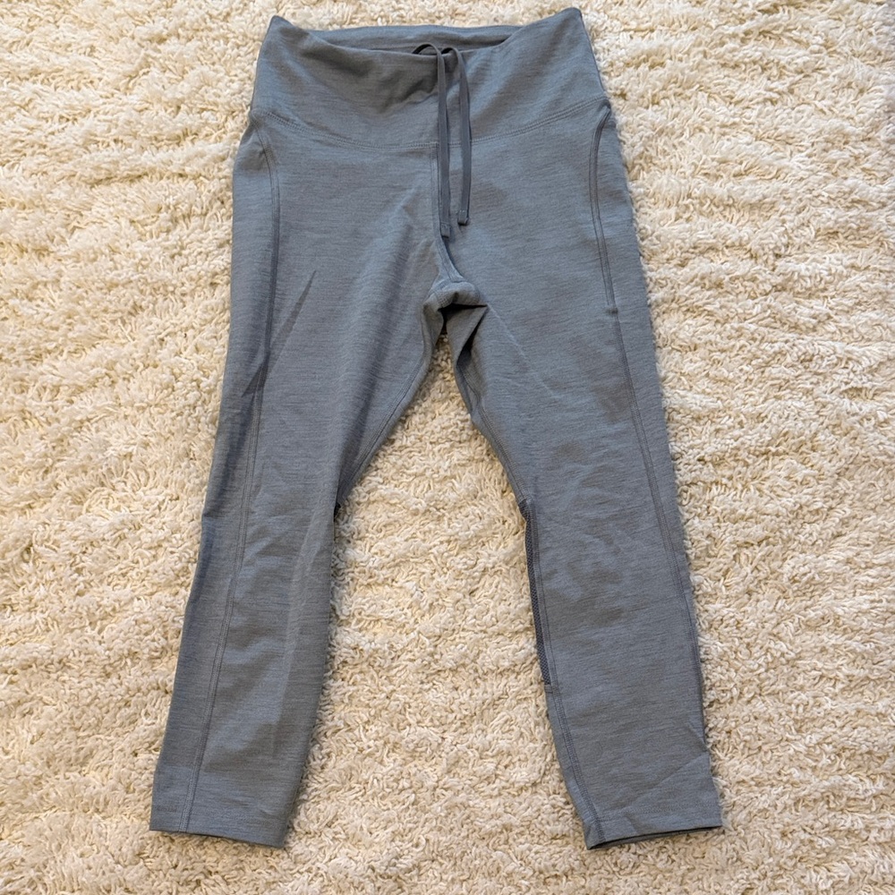 Women’s Nike Cropped Yoga Pants